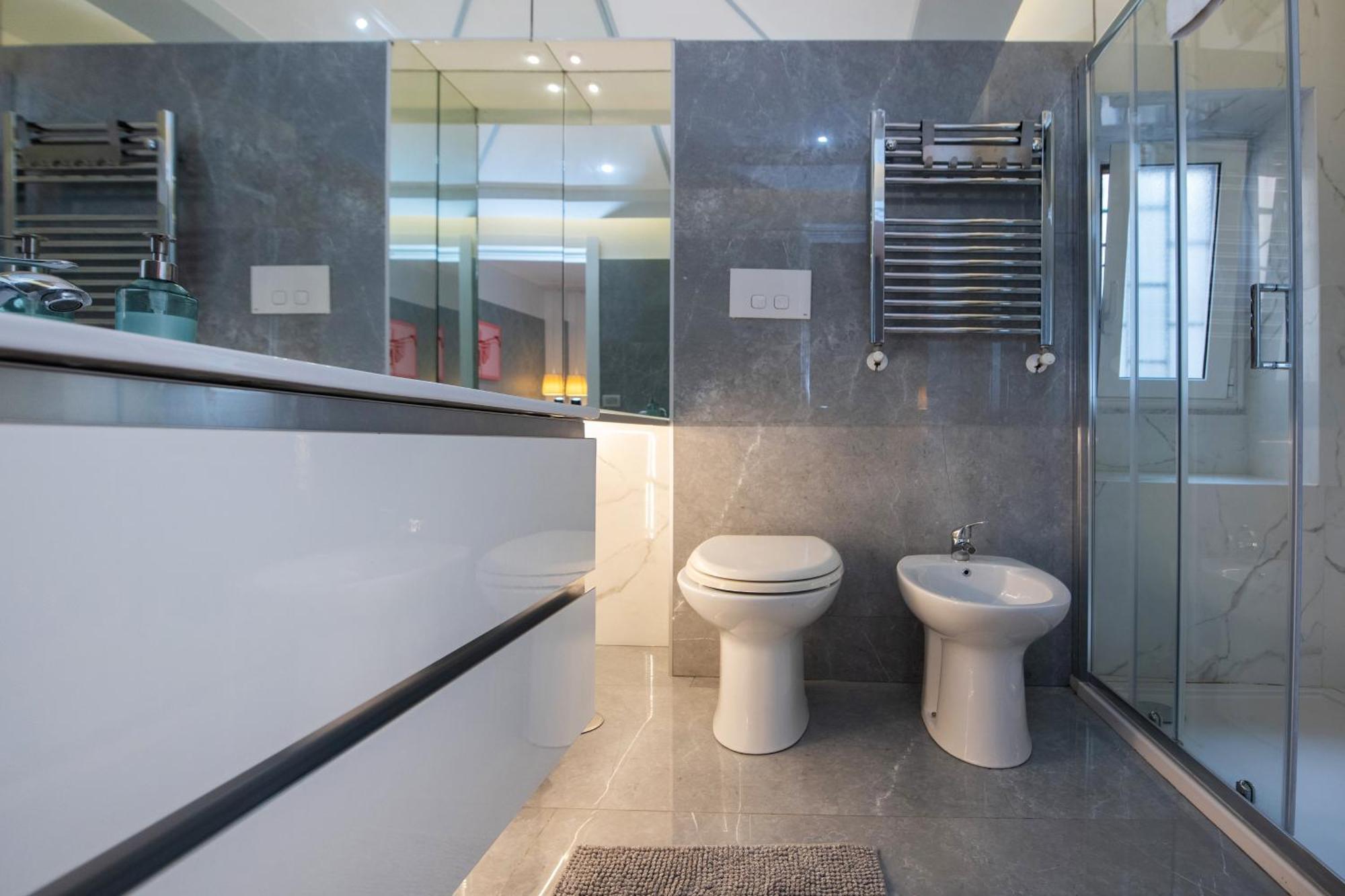 Colosseum View Accomodation โรม ภายนอก รูปภาพ