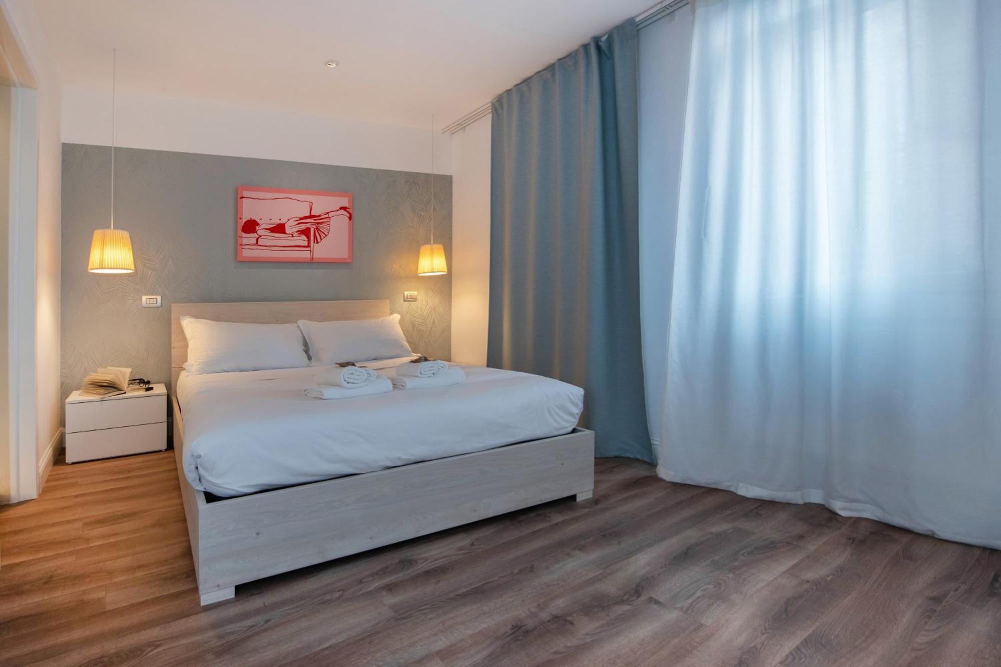 Colosseum View Accomodation โรม ภายนอก รูปภาพ