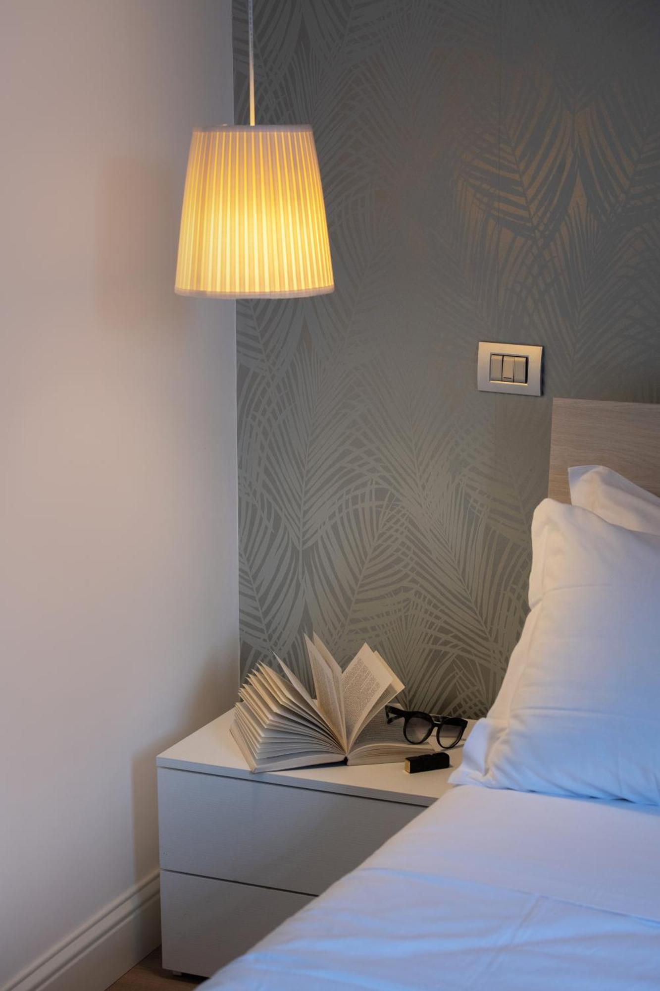 Colosseum View Accomodation โรม ภายนอก รูปภาพ
