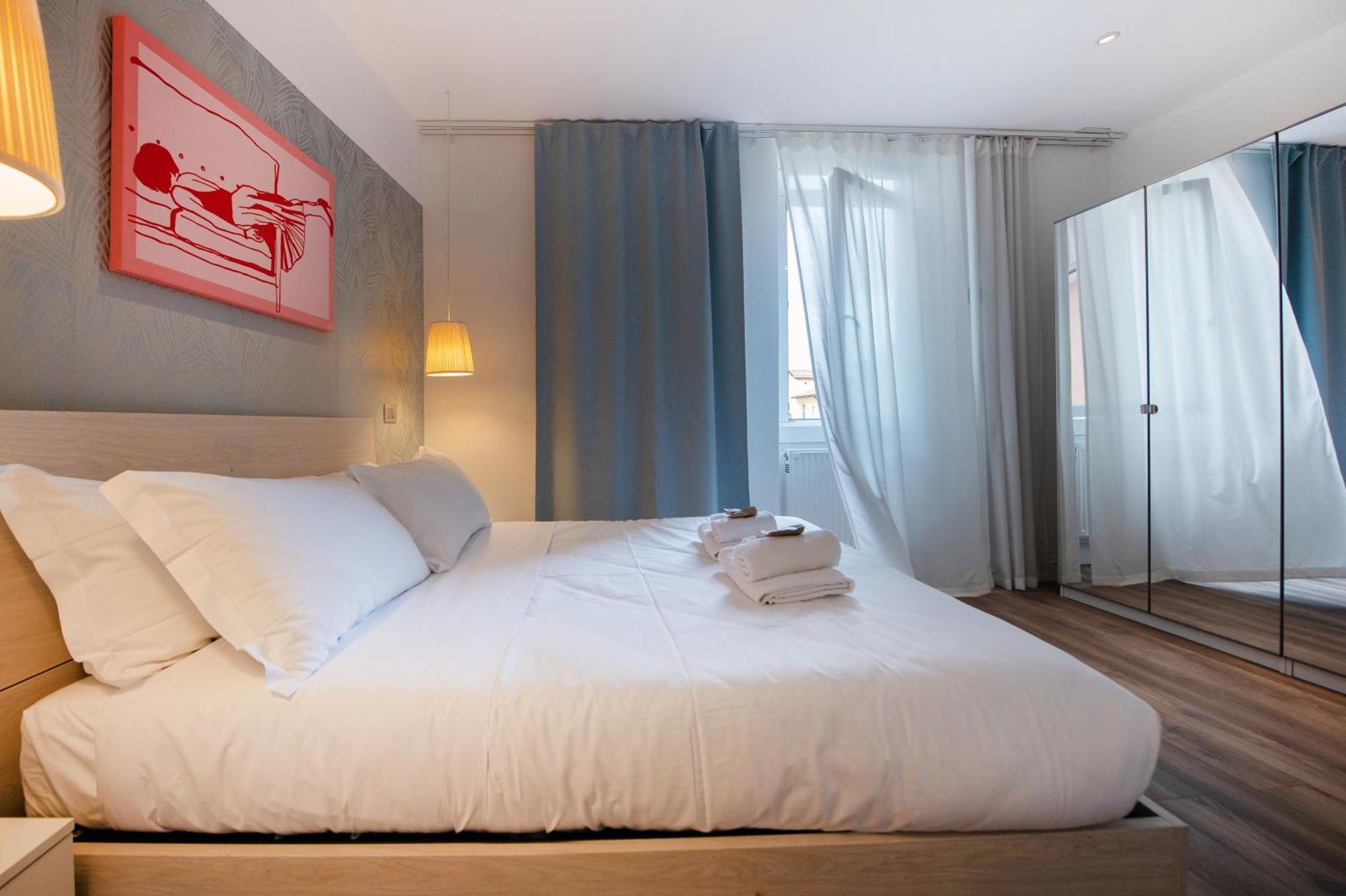 Colosseum View Accomodation โรม ภายนอก รูปภาพ