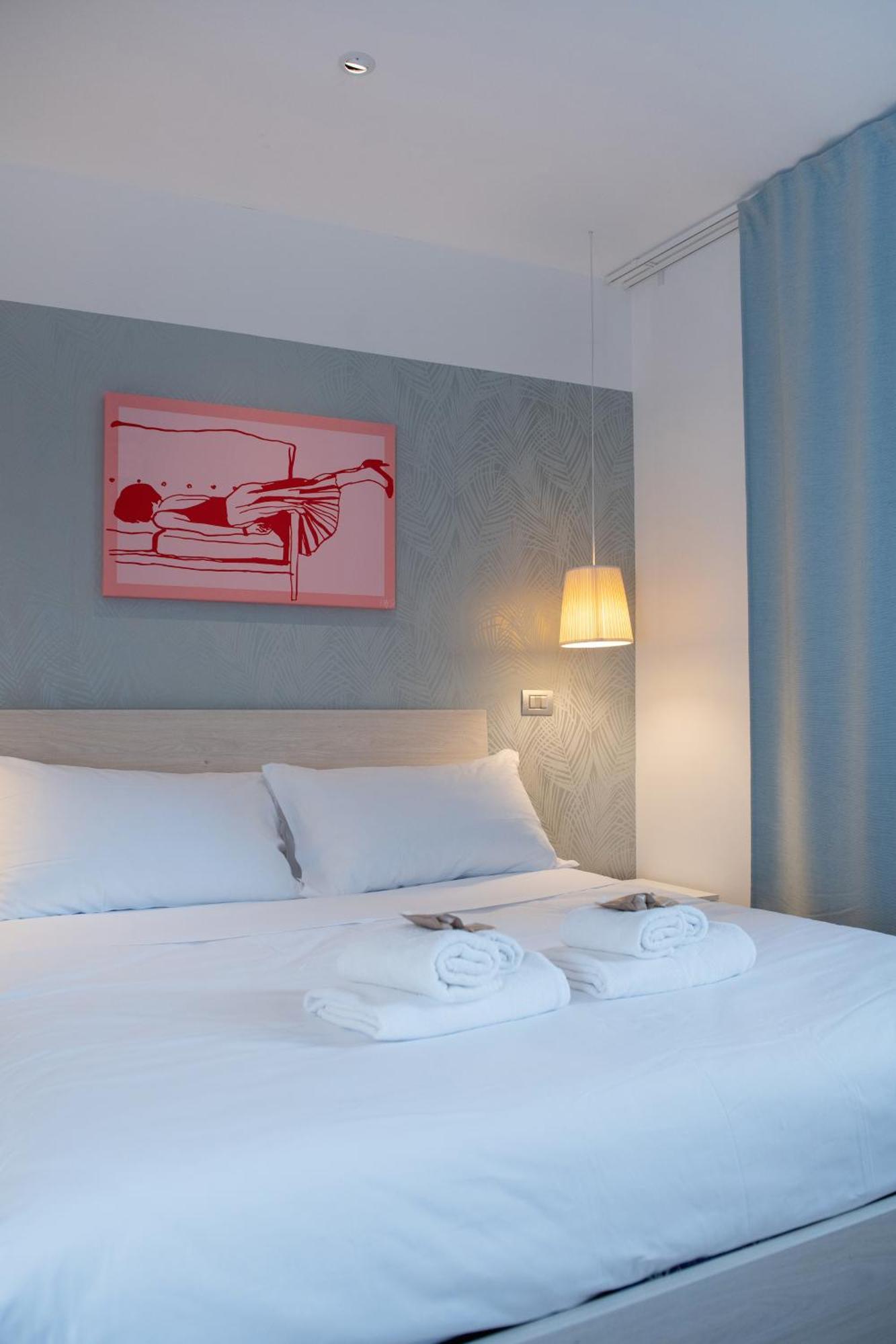 Colosseum View Accomodation โรม ภายนอก รูปภาพ